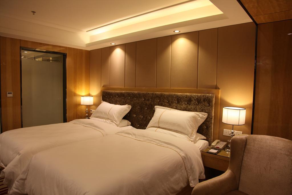 Guangzhou Guo Mao Hotel חדר תמונה